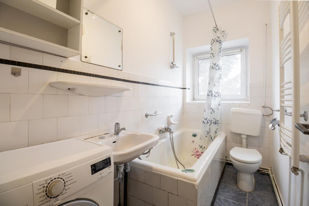 Apartament 2 camere de vanzare-Tractorul, Brasov