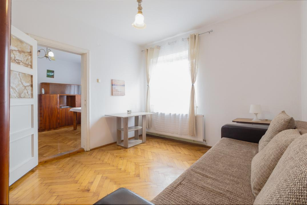 Apartament 2 camere de vanzare-Tractorul, Brasov