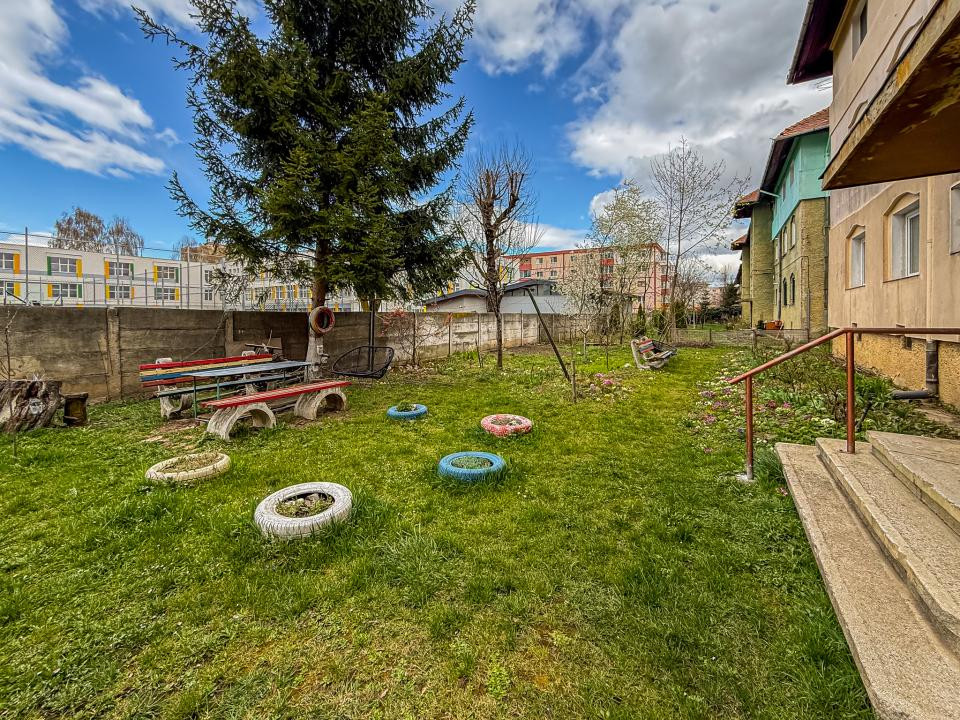 Apartament 2 camere de vanzare-Tractorul, Brasov