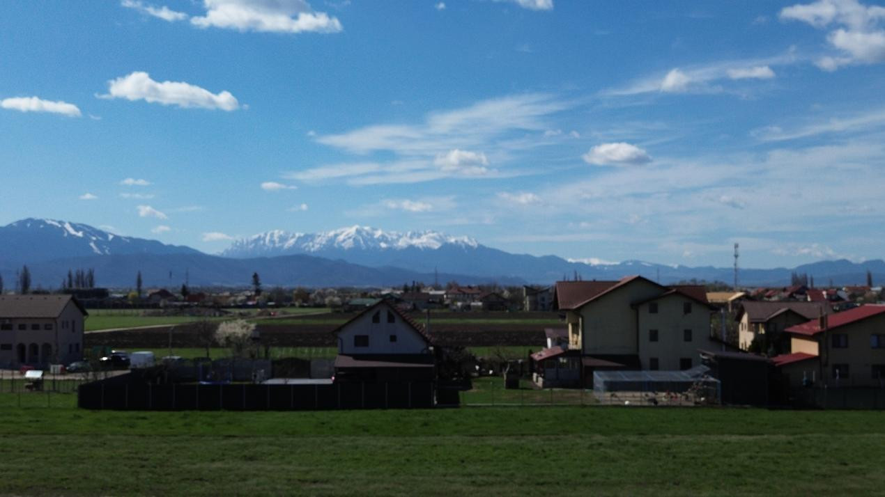 Teren de 627 mp în Hălchiu - utilități - Comision 0%