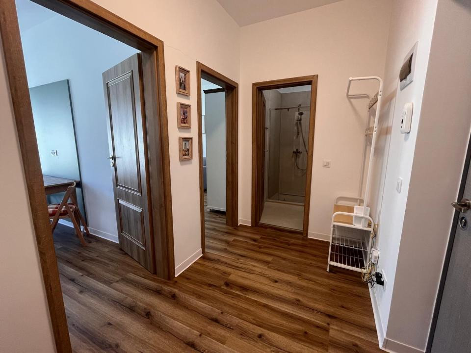 Prima închiriere: Studio Modern | Lift, Parcare & Boxă Pod | Casian Residence