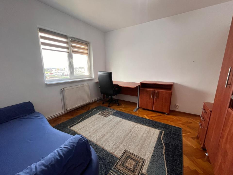 Apartament 4 camere, Strand Sibiu, langa Liceul Onisifor Ghibu