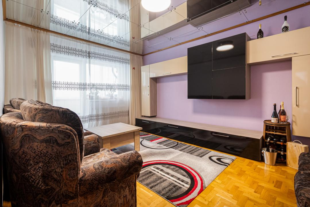 Apartament 4 camere de vânzare | Răcădău, Brașov | Etaj 2 | Decomandat | Parcare