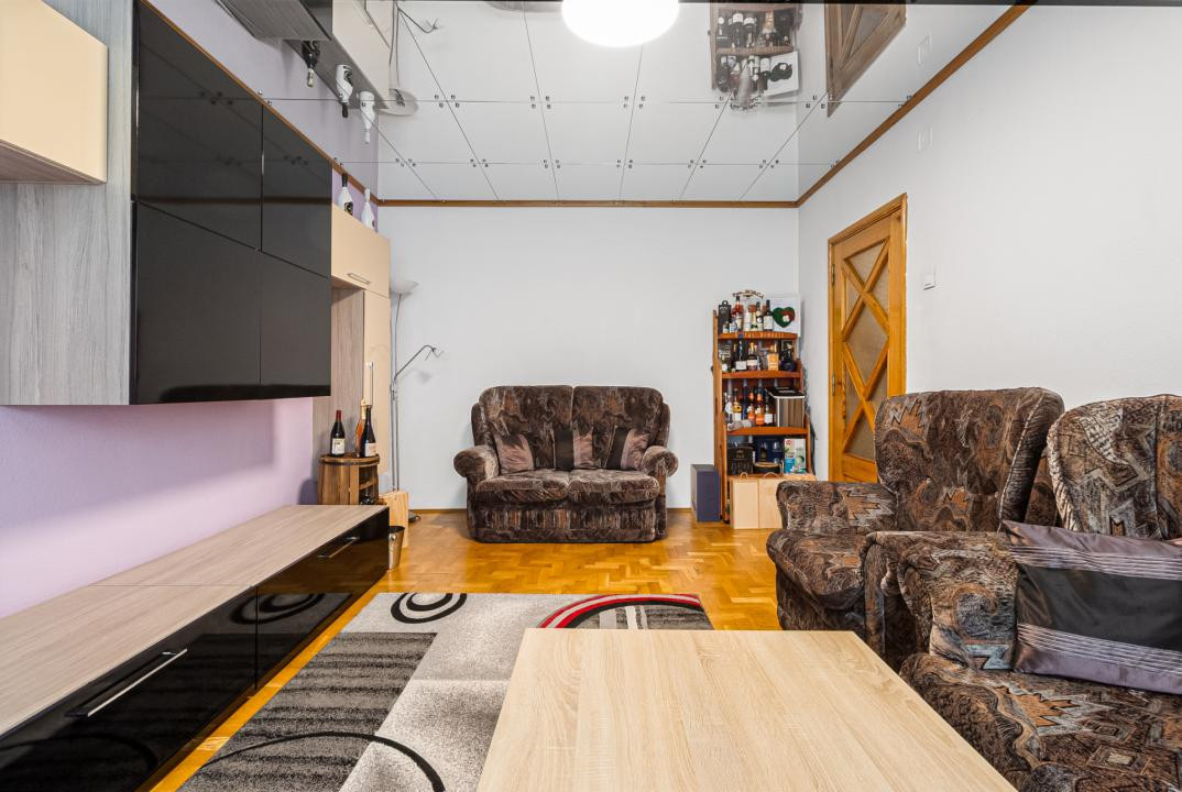 Apartament 4 camere de vânzare | Răcădău, Brașov | Etaj 2 | Decomandat | Parcare