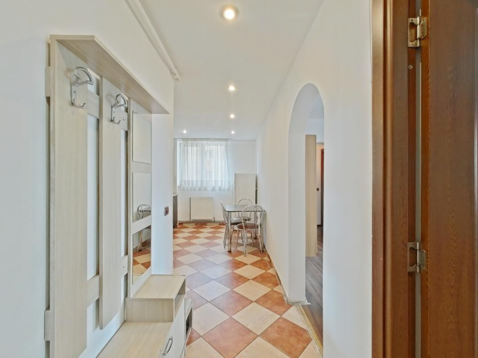 Închiriere apartament cu 3 camere, mobilat și utilat - zona Griviței