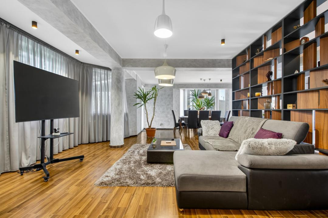 Închiriere casa modernă cu 4 dormitoare, teren 1300 mp - zona Stupini, Brasov