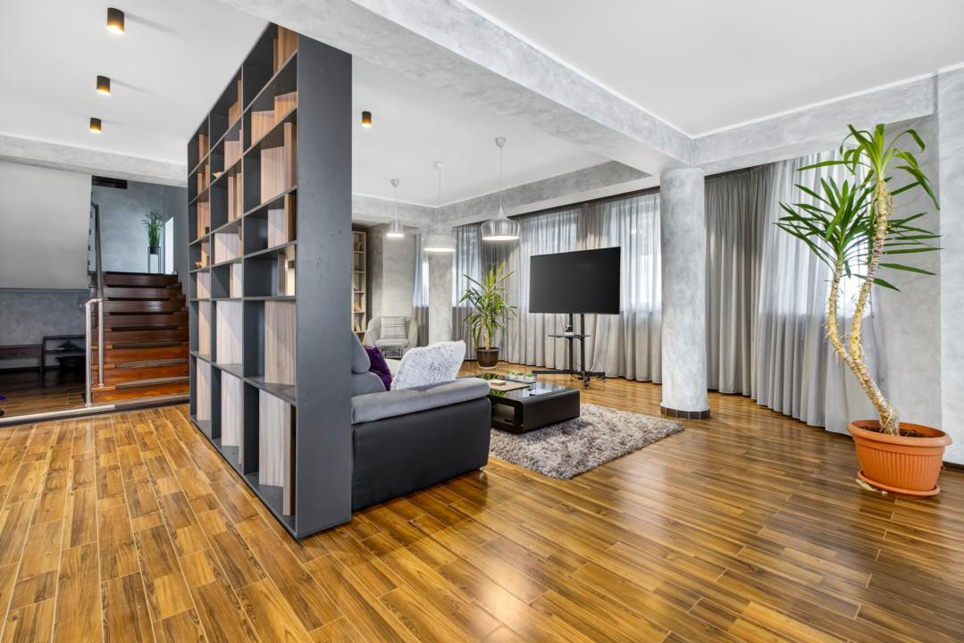 Închiriere casa modernă cu 4 dormitoare, teren 1300 mp - zona Stupini, Brasov