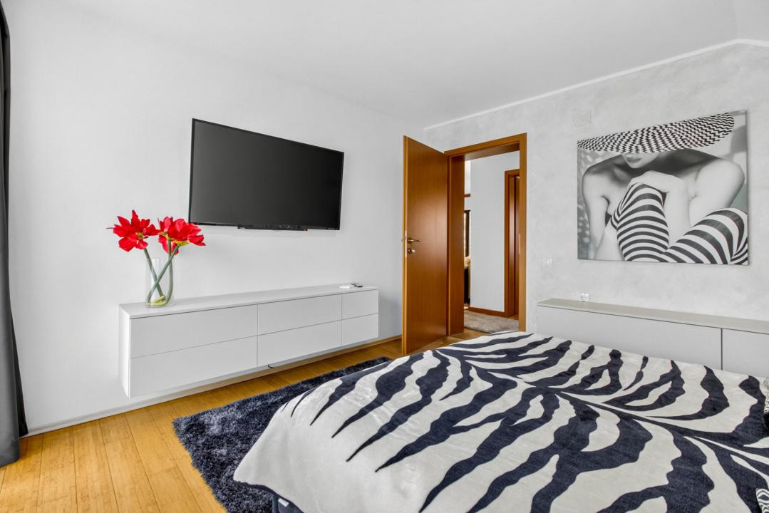 Închiriere casa modernă cu 4 dormitoare, teren 1300 mp - zona Stupini, Brasov