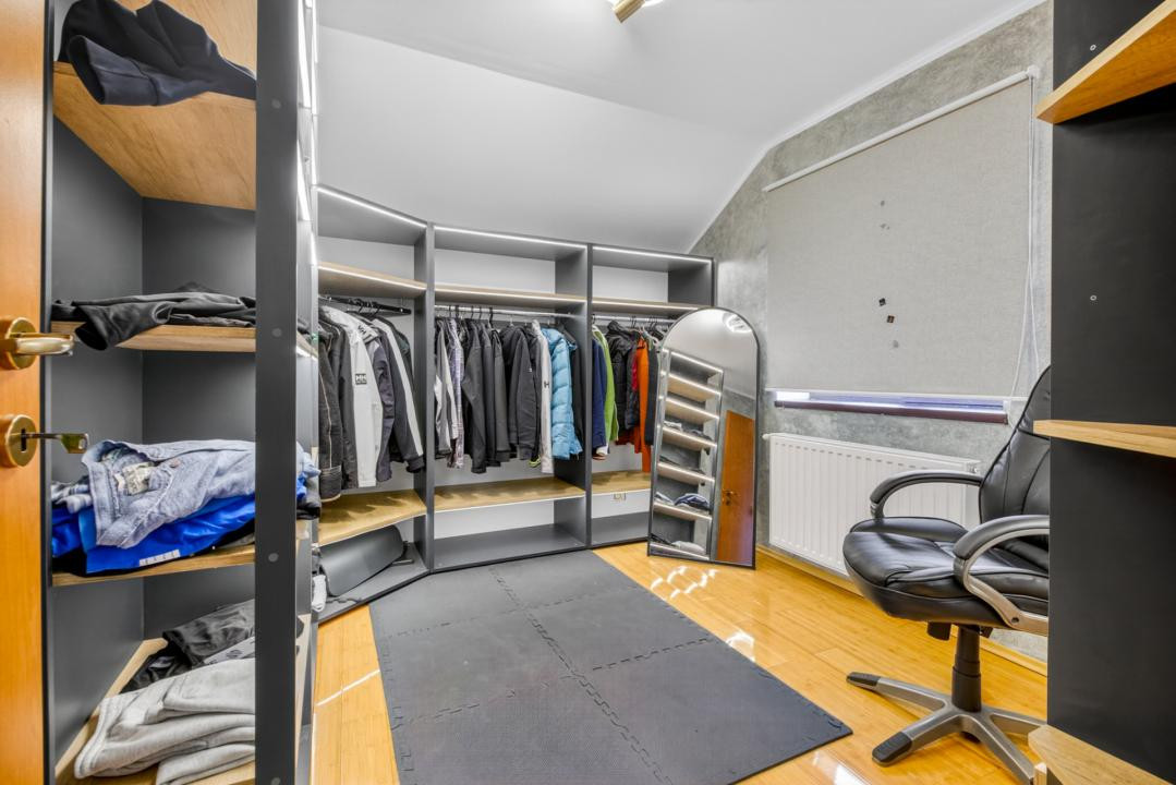 Închiriere casa modernă cu 4 dormitoare, teren 1300 mp - zona Stupini, Brasov