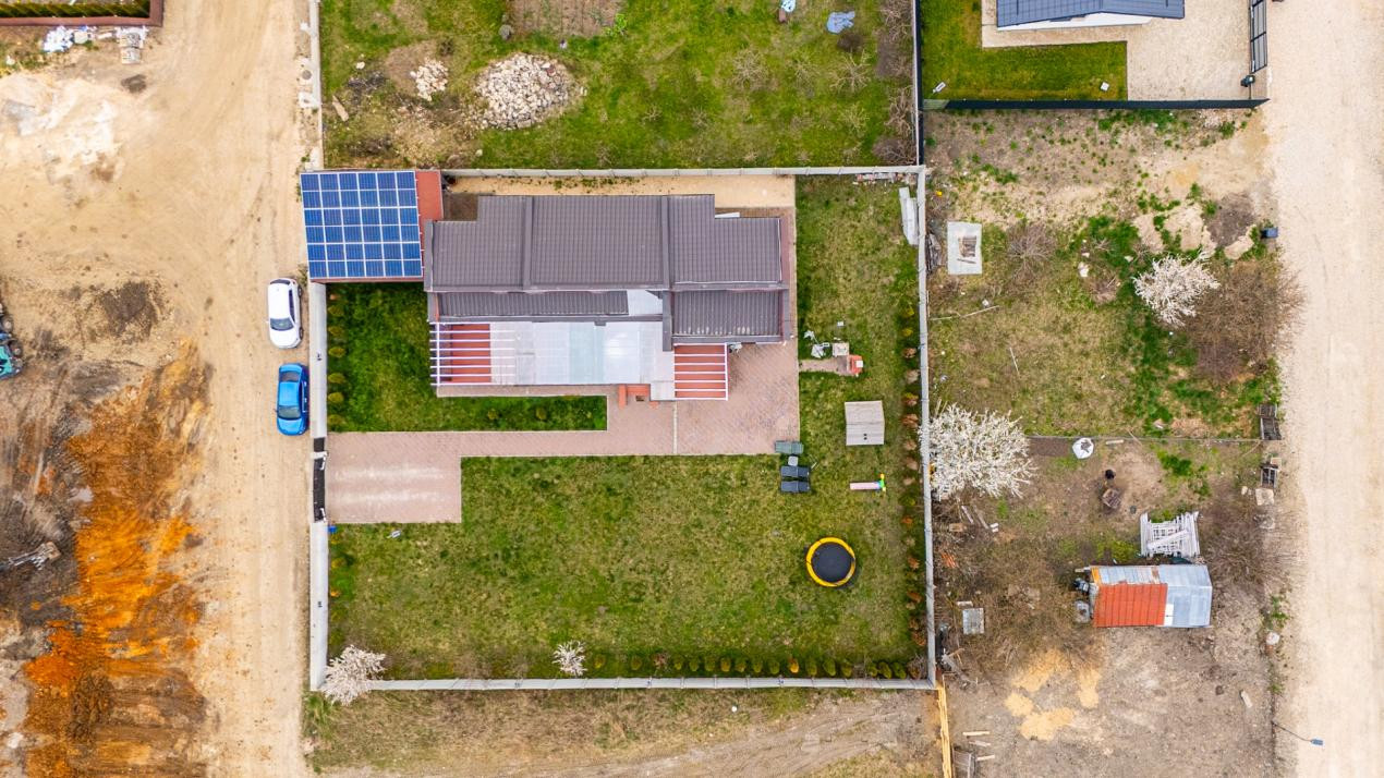 Închiriere casa modernă cu 4 dormitoare, teren 1300 mp - zona Stupini, Brasov