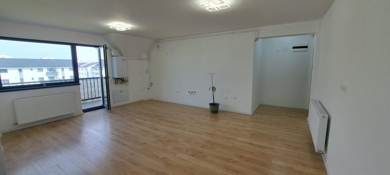 Apartament 3 camere , pe doua niveluri , in imobil cu lift 