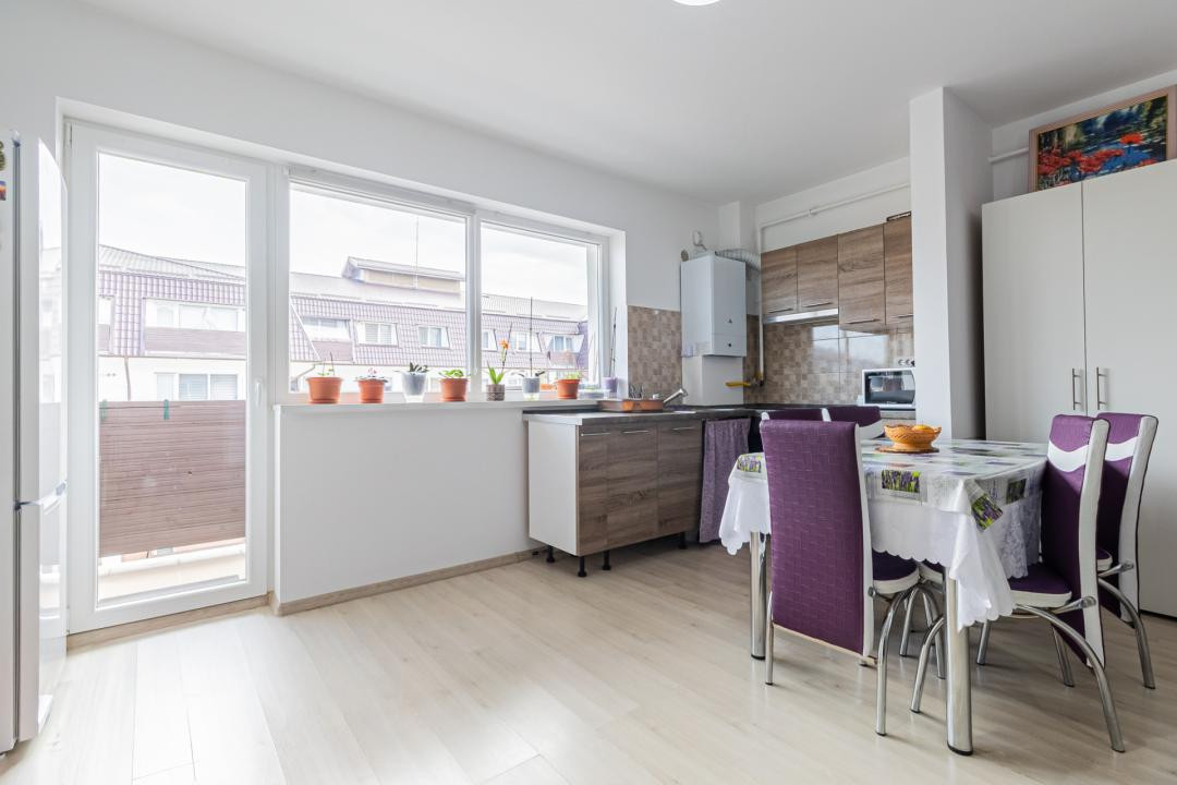 STUDIO MODERN SUBCETATE- MOBILAT SI UTILAT