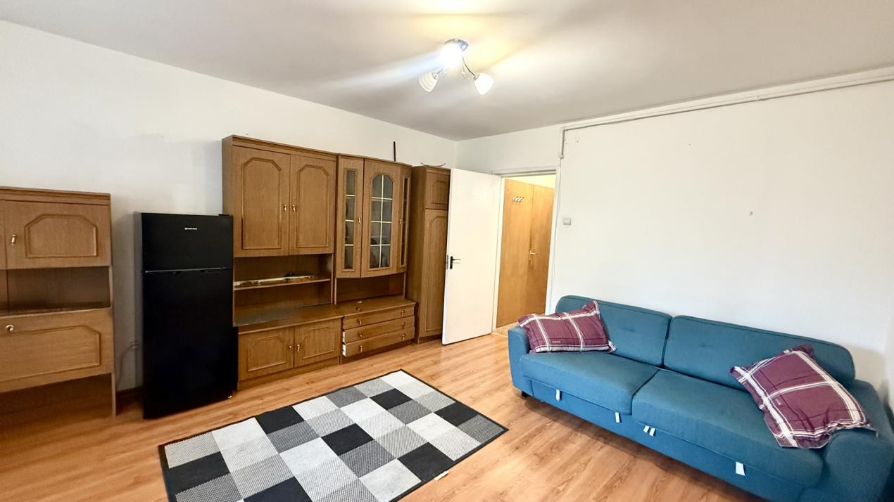 Garsoniera Decomadata cu Balcon - Astra - Strada Soarelui