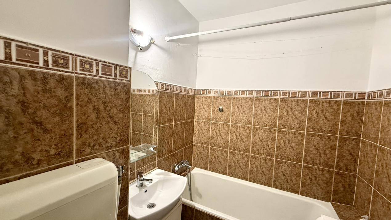 Garsoniera Decomadata cu Balcon - Astra - Strada Soarelui