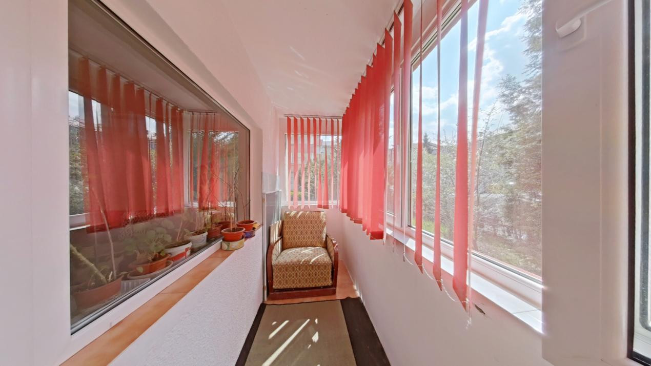 Apartament 2 camere, decomandat, cartier Noua