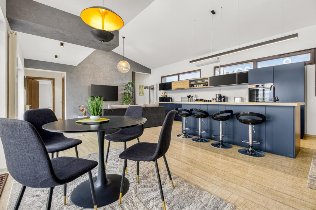 Închiriere casa modernă cu 3 camere, teren 1450 mp - zona Stupini, Brasov