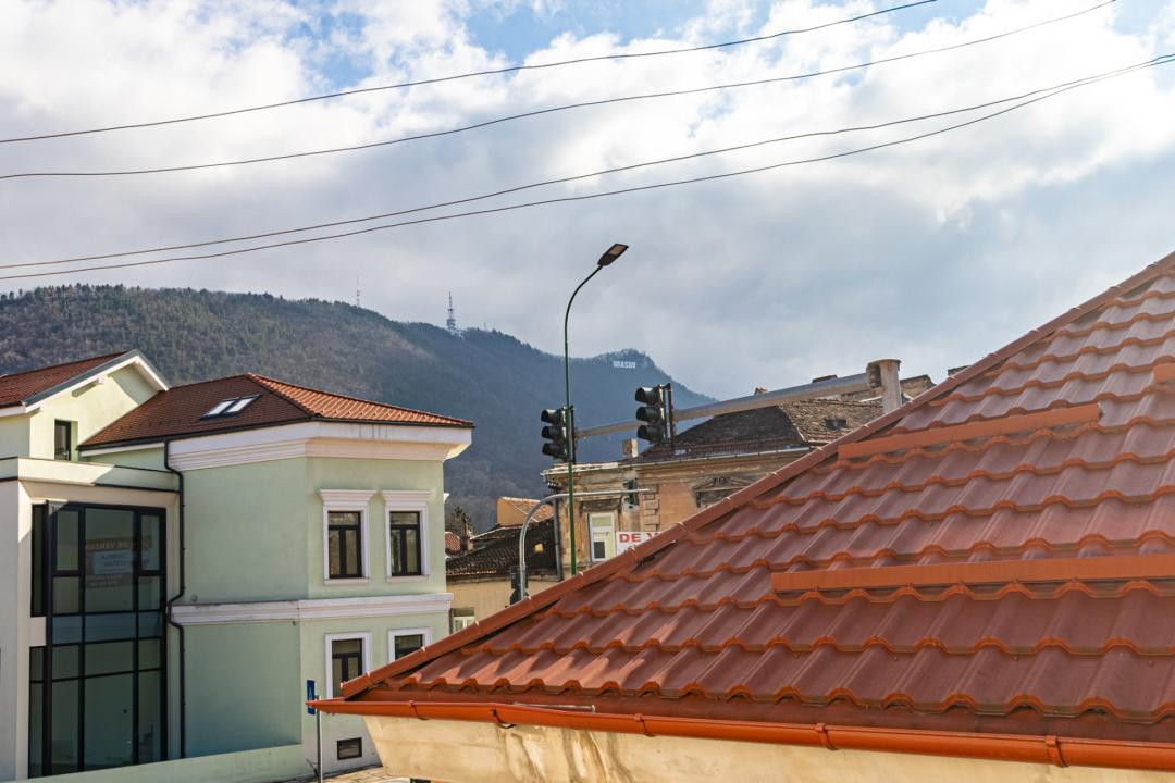 Spațiu de birouri exclusivist, ultracentral, curte cu acces auto 