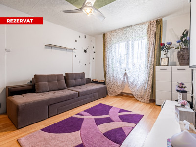 REZERVAT - Vânzare apartament cu 2 camere, semidecomandat, zona Florilor