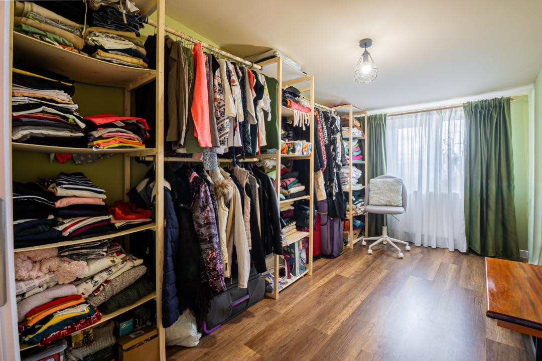 Vânzare casă 4 camere, 2 băi, Cartier Izvor