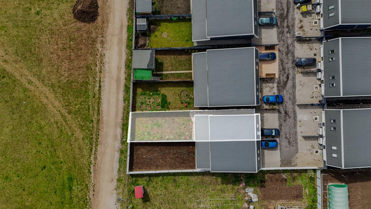 Vânzare casă 4 camere, 2 băi, Cartier Izvor