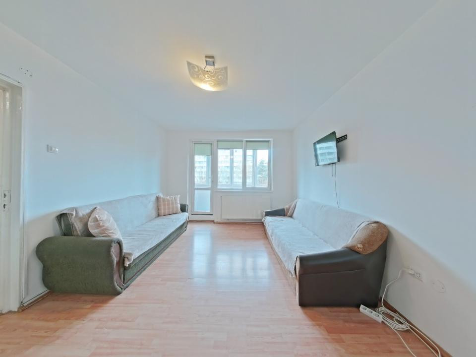 Inchiriere apartament 2 camere, mobilat si utilat + balcon de 11mp - zona Astra