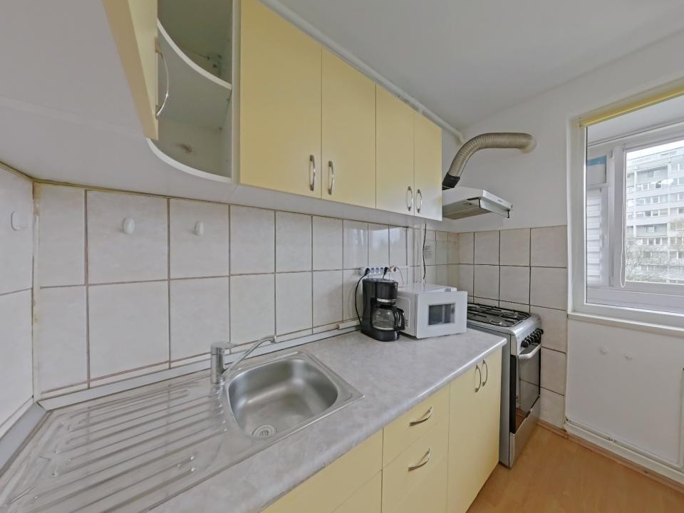 Inchiriere apartament 2 camere, mobilat si utilat + balcon de 11mp - zona Astra