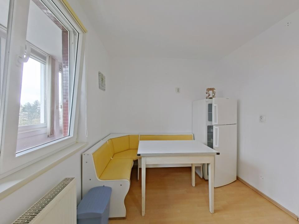 Inchiriere apartament 2 camere, mobilat si utilat + balcon de 11mp - zona Astra