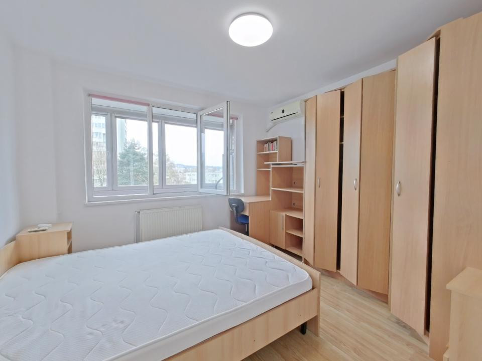 Inchiriere apartament 2 camere, mobilat si utilat + balcon de 11mp - zona Astra