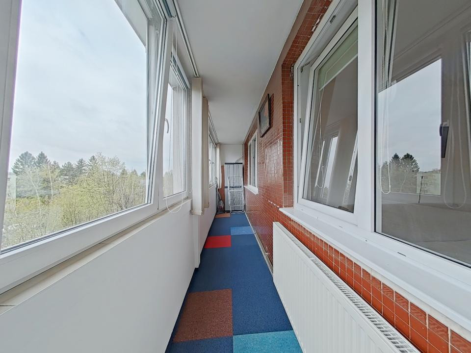 Inchiriere apartament 2 camere, mobilat si utilat + balcon de 11mp - zona Astra