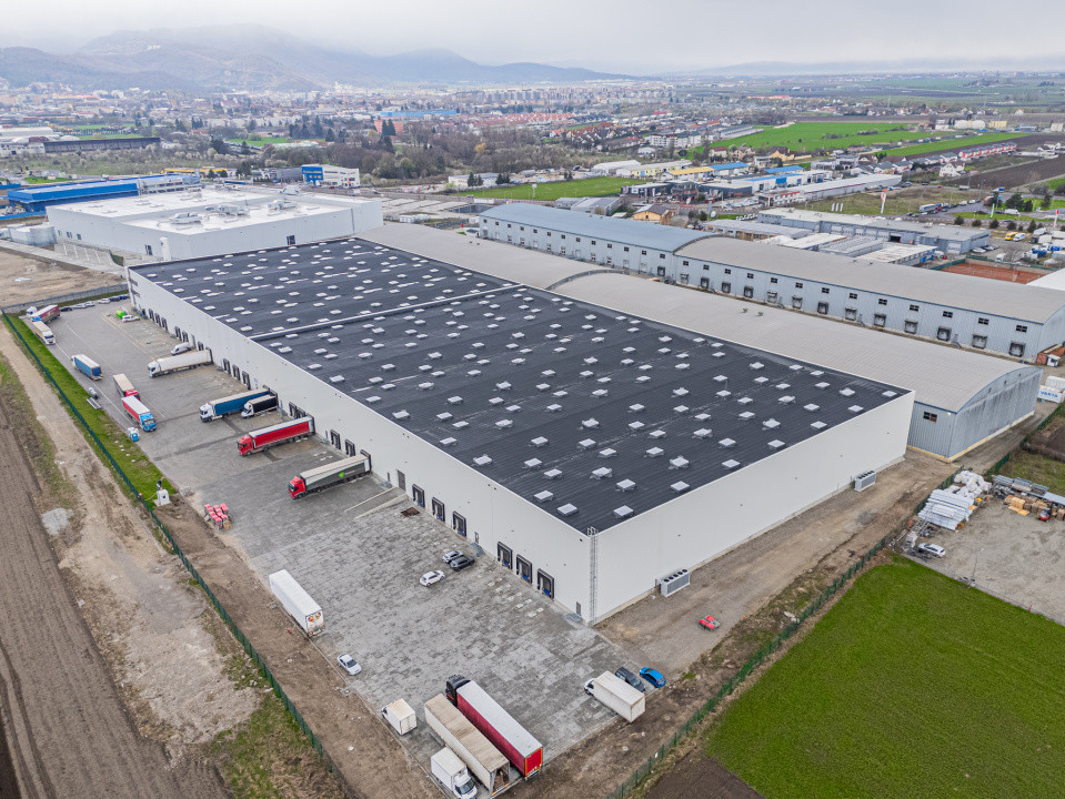Hală industrială 6000 mp în Brașov – disponibilă spre închiriere, Comision 0%