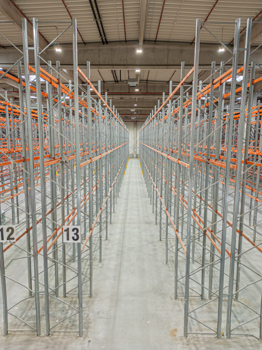 Hală industrială 6000 mp în Brașov – disponibilă spre închiriere, Comision 0%