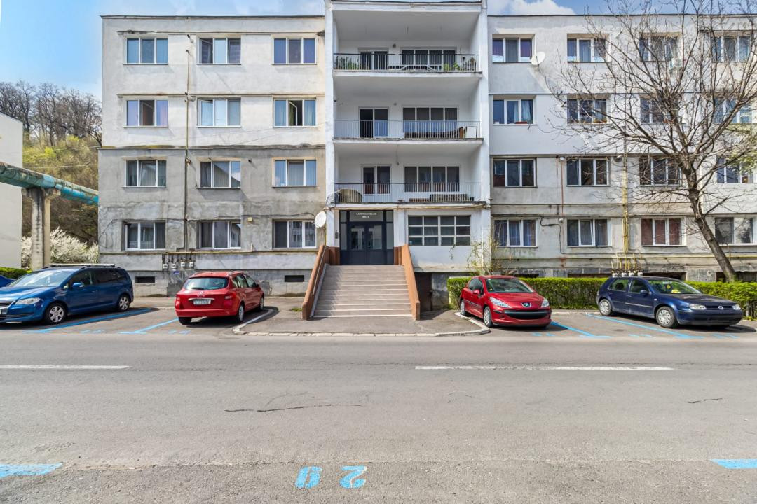 Apartament 2 camere / decomandat 