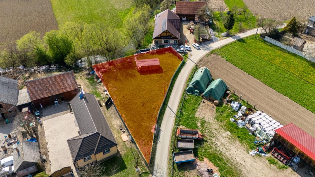 Teren intravilan - Lunca Calnicului