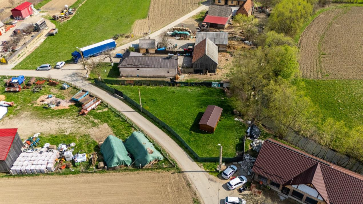 Teren intravilan - Lunca Calnicului