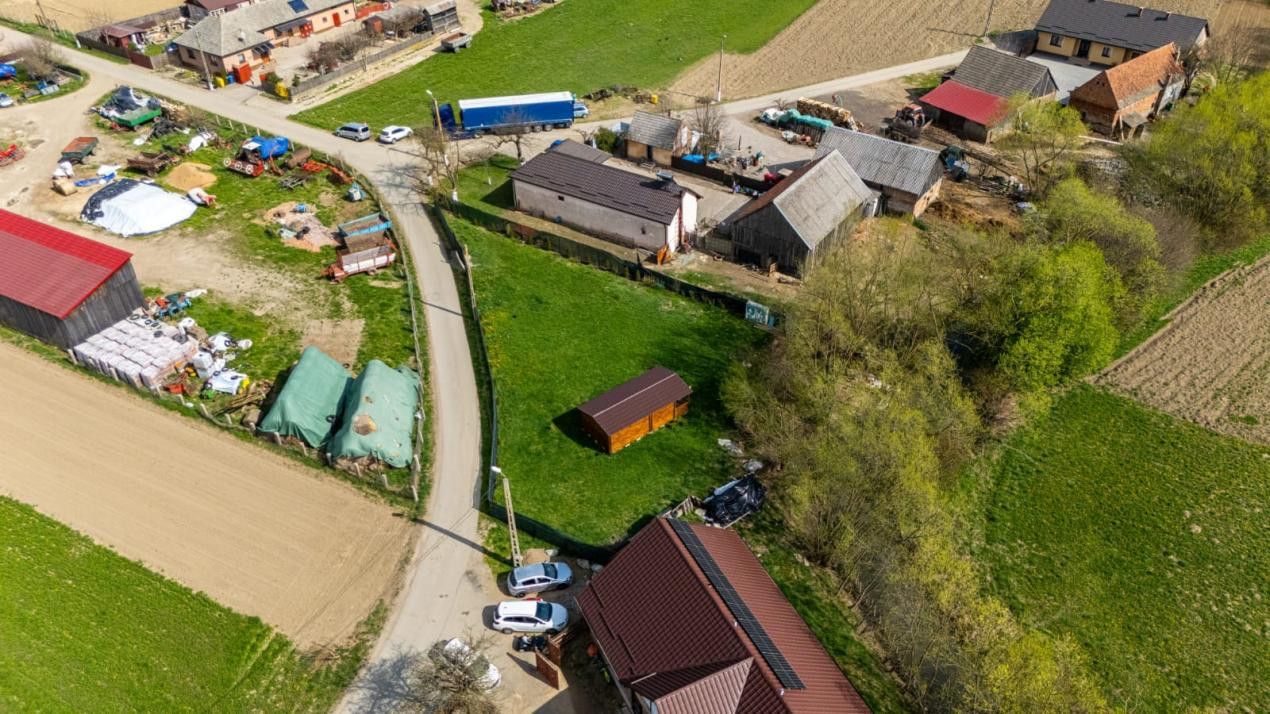 Teren intravilan - Lunca Calnicului