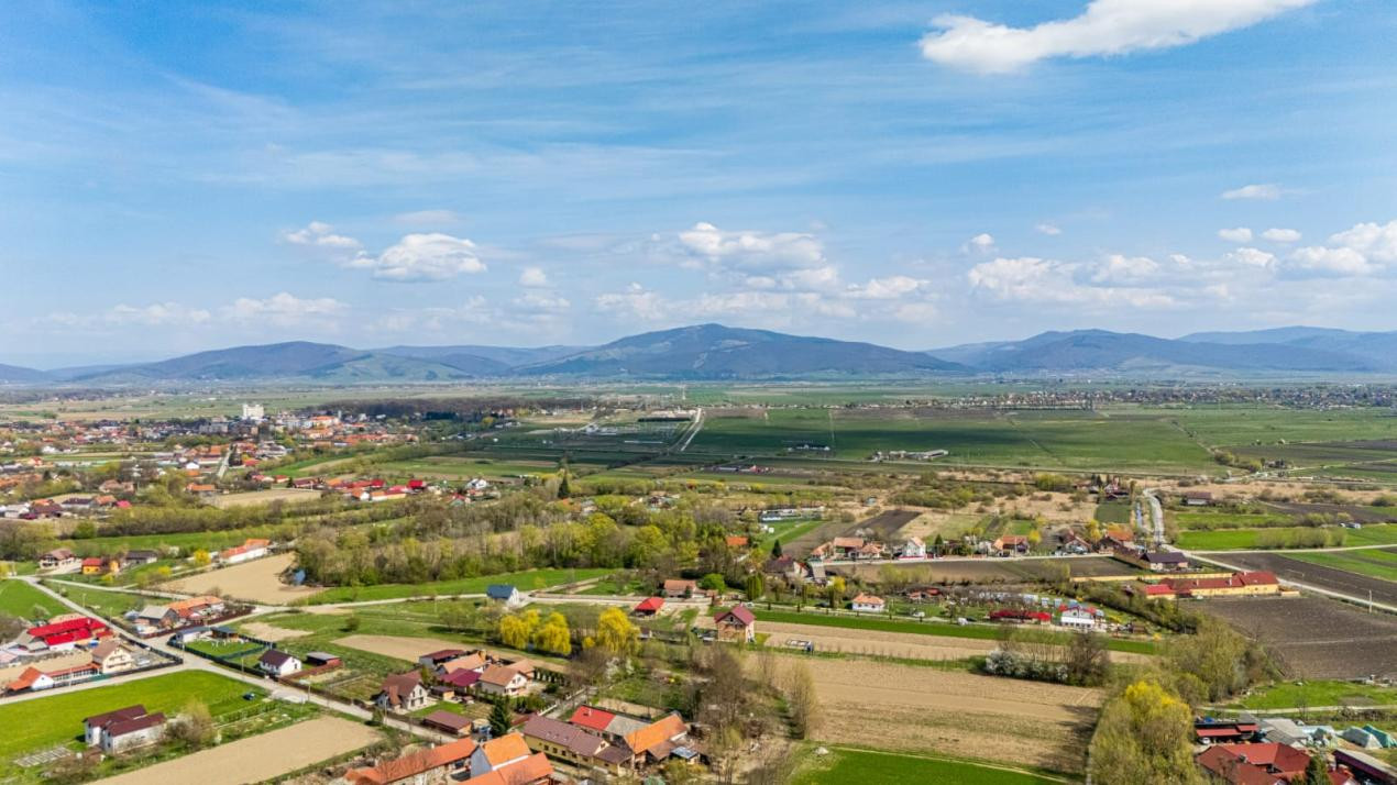 Teren intravilan - Lunca Calnicului