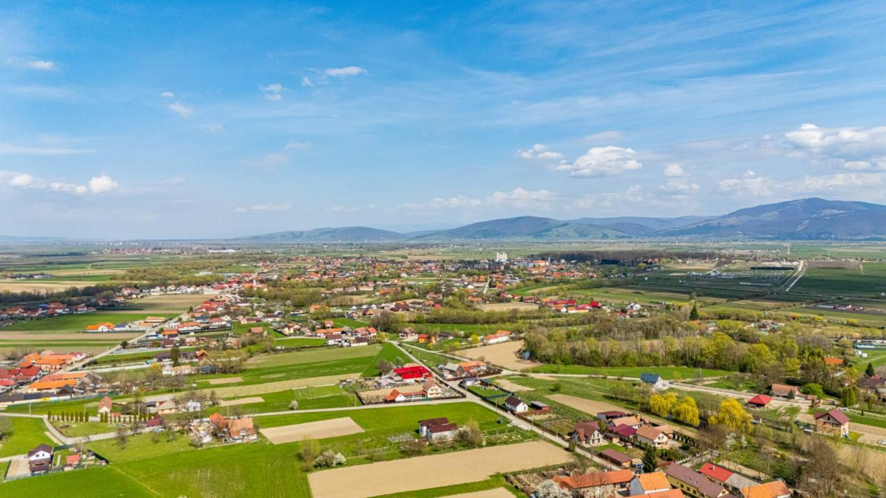 Teren intravilan - Lunca Calnicului