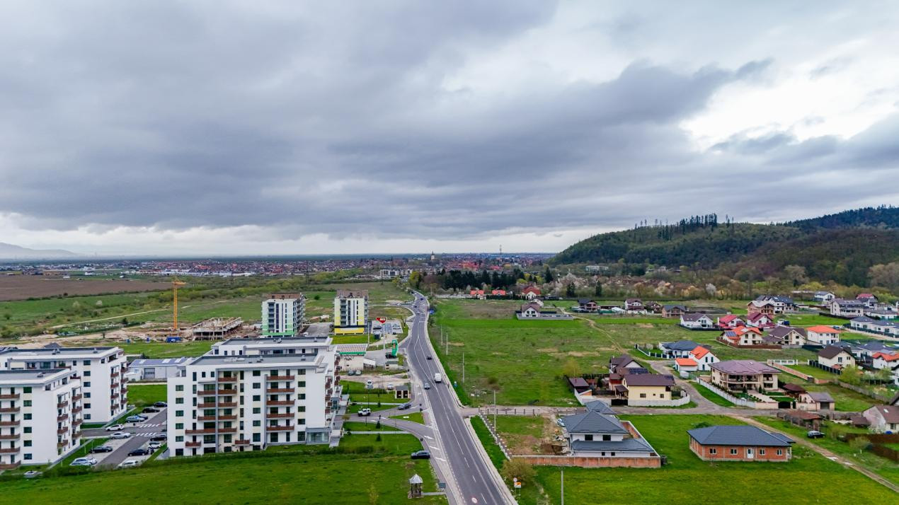 Vânzare apartament cu 3 camere, 80 mp - Cartierul Toamnei, Râșnov