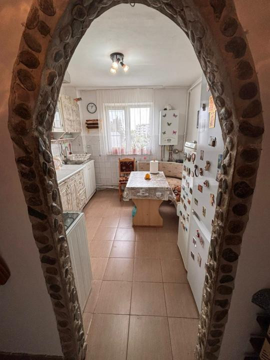 Apartament 3 camere de vanzare - Victoria, Brasov