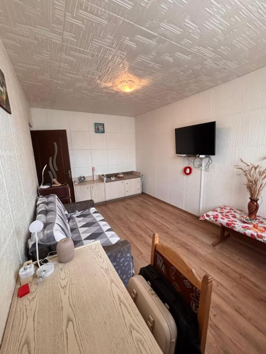 Apartament 3 camere de vanzare - Victoria, Brasov