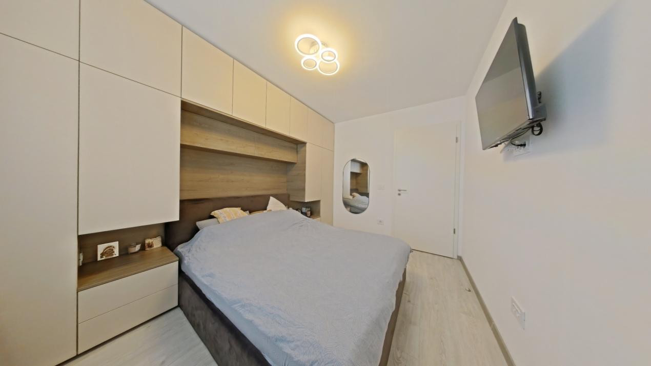 Apartament 2 camere tip studio – Kasper Coresi Mall Brașov + Parcare + Boxă 