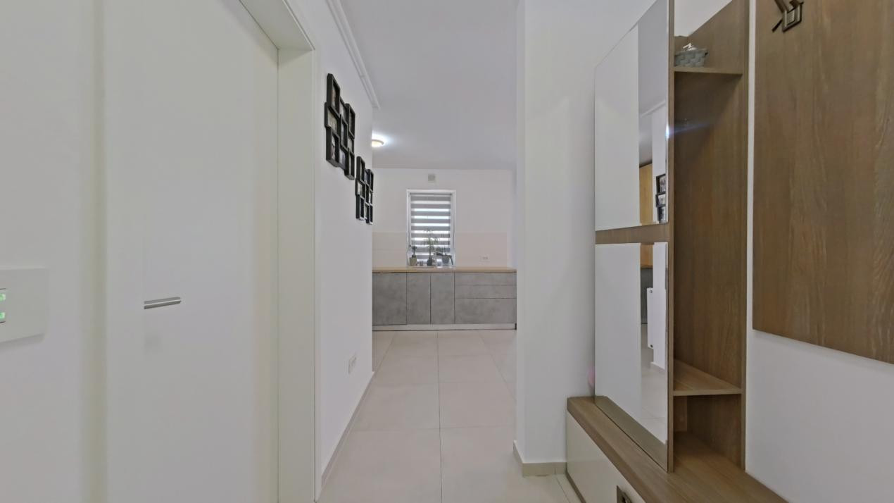 Apartament 2 camere tip studio – Kasper Coresi Mall Brașov + Parcare + Boxă 