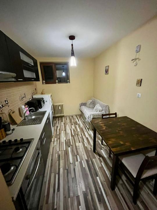 Apartament 2 camere decomandat, etaj 1 – Calea București | Mobilat și utilat