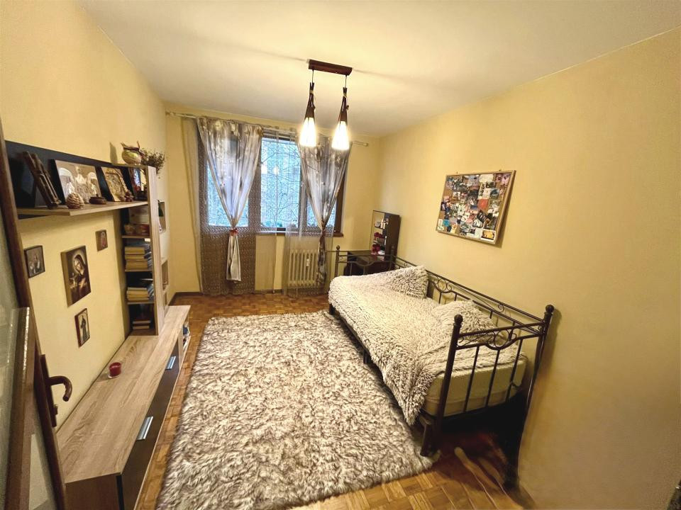 Apartament 2 camere decomandat, etaj 1 – Rotonda