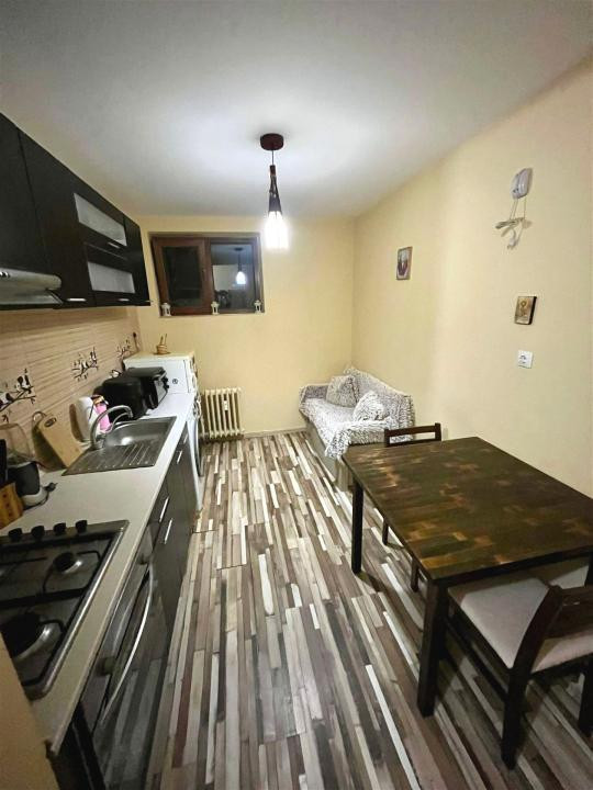 Apartament 2 camere decomandat, etaj 1 – Rotonda