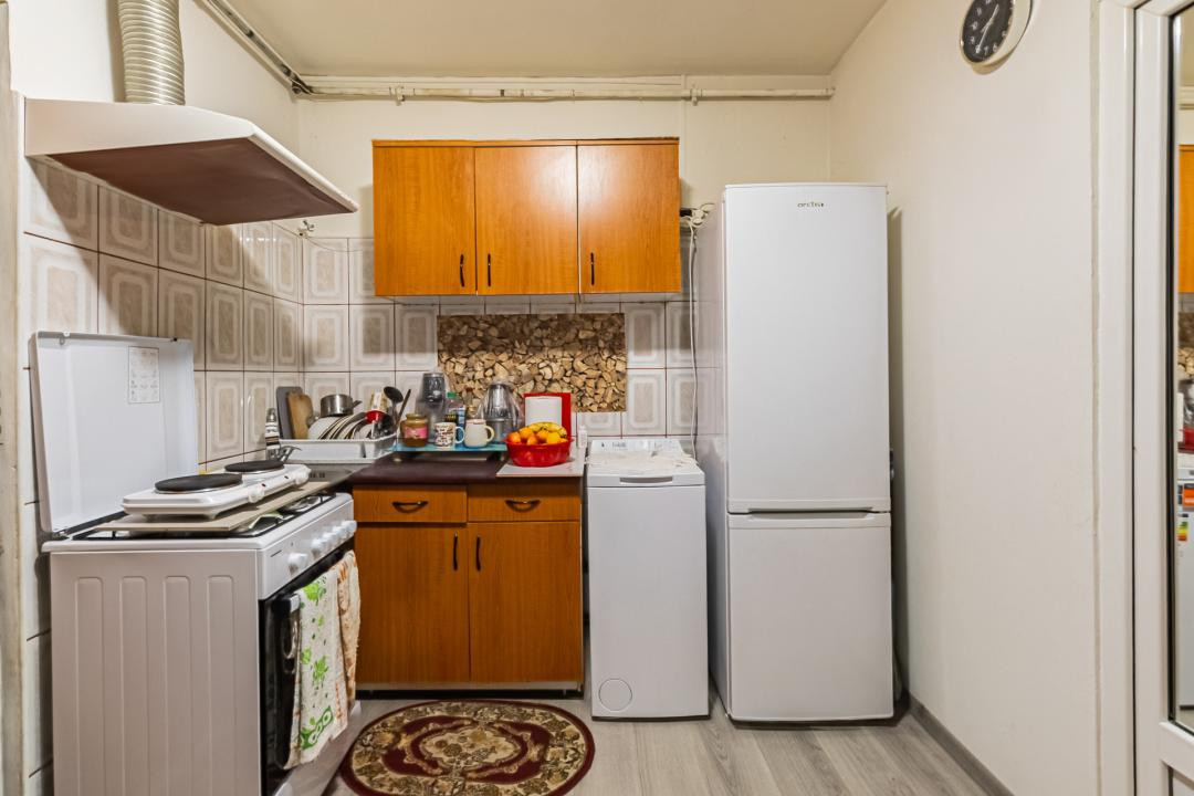 Camera de cămin tip garsoniera lângă Piață Tractorul 