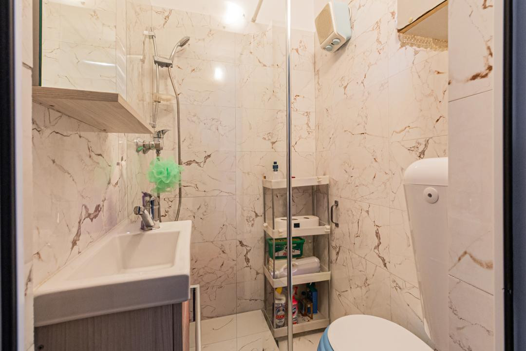 Camera de cămin tip garsoniera lângă Piață Tractorul 