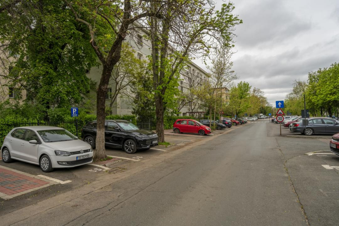 2 camere langa Parcul IOR | Etaj 1 | Renovabil complet