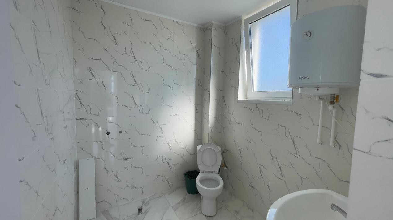 Spații comerciale de închiriat – poziție excelentă, vizibilitate mare!