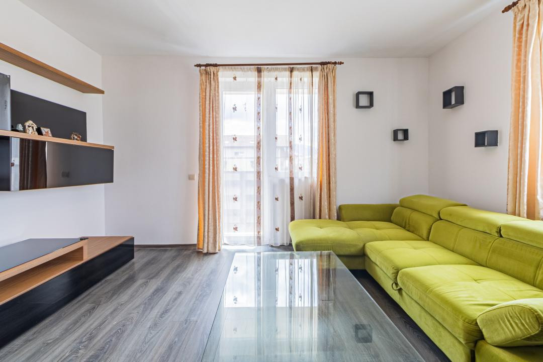 Apartament modern- 2 camere, etaj 1-decomandat, loc de parcare - Tractorul 